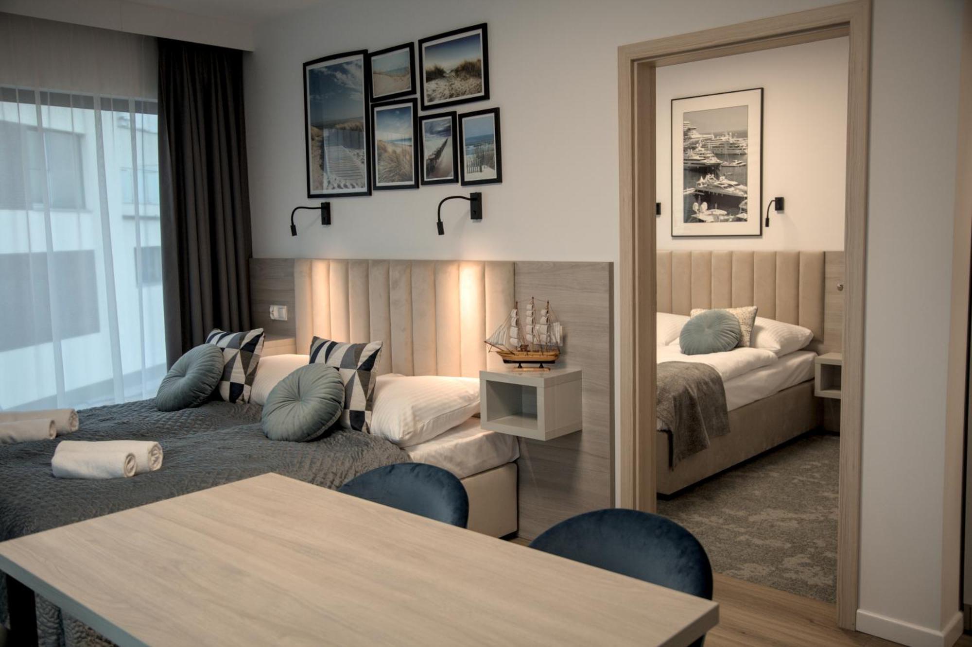 Hotel I Apartamenty Gorzelanny Dzwirzyno Ngoại thất bức ảnh